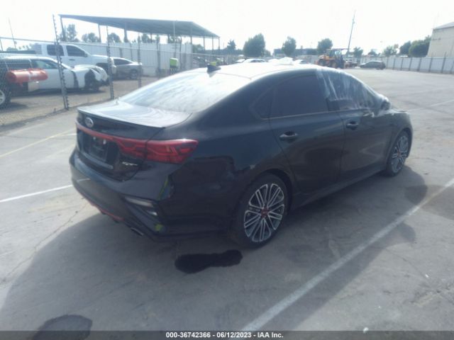 3KPF44AC9ME415975 KIA FORTE GT