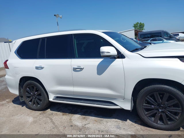 JTJHY7AX1G4219680 Lexus LX 570