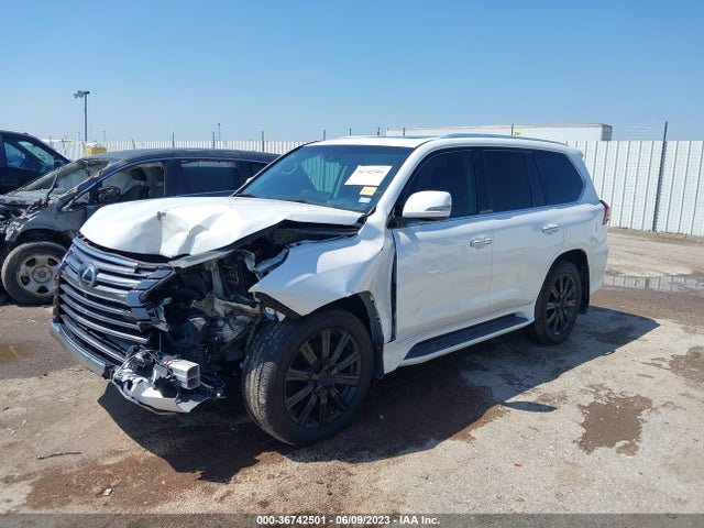 JTJHY7AX1G4219680 Lexus LX 570