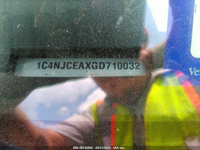 2016 JEEP COMPASS 1C4NJCEAXGD710032 Photo 8