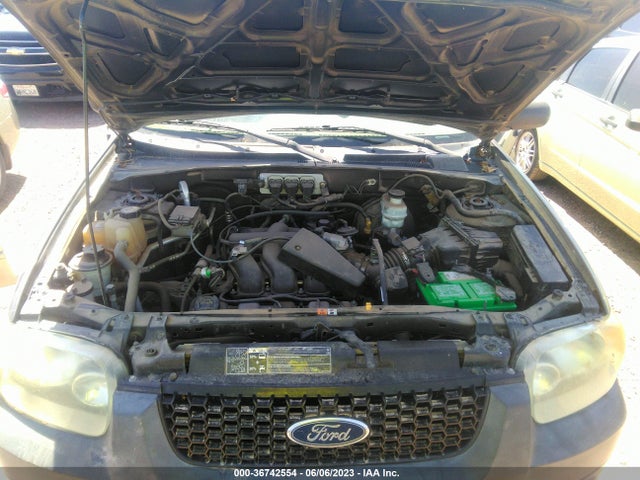 2005 FORD ESCAPE XLT VIN: 1FMYU93155KC27918