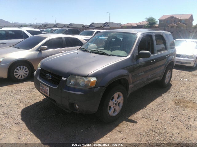 2005 FORD ESCAPE XLT VIN: 1FMYU93155KC27918