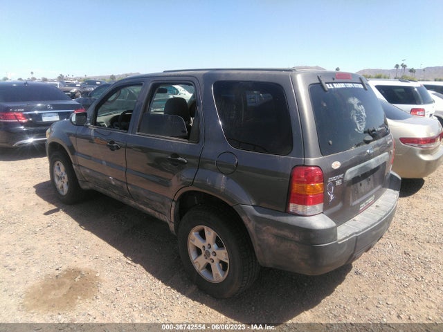 2005 FORD ESCAPE XLT VIN: 1FMYU93155KC27918