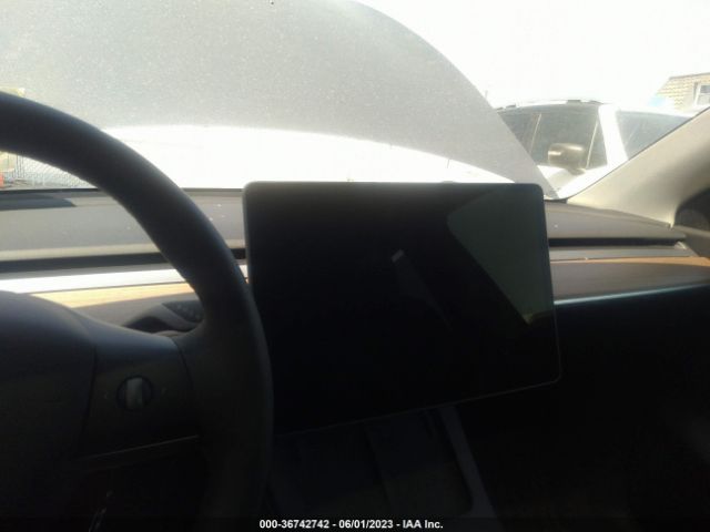 7SAYGDEE8NF437864 Tesla Model Y Long Range