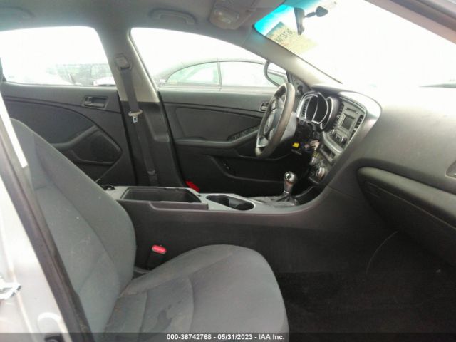 5XXGM4A74FG398715 KIA Optima Lx