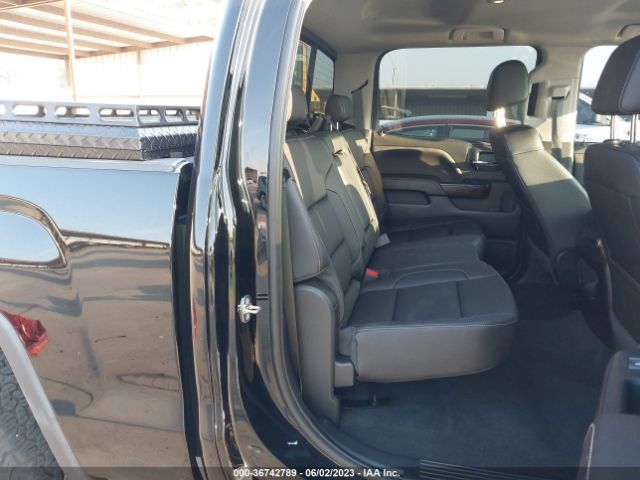 3GTU2NEC7JG460104 GMC Sierra 1500 Slt