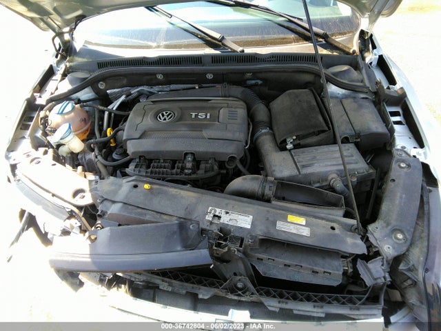3VWD17AJ8EM377451 Volkswagen Jetta Sedan Se
