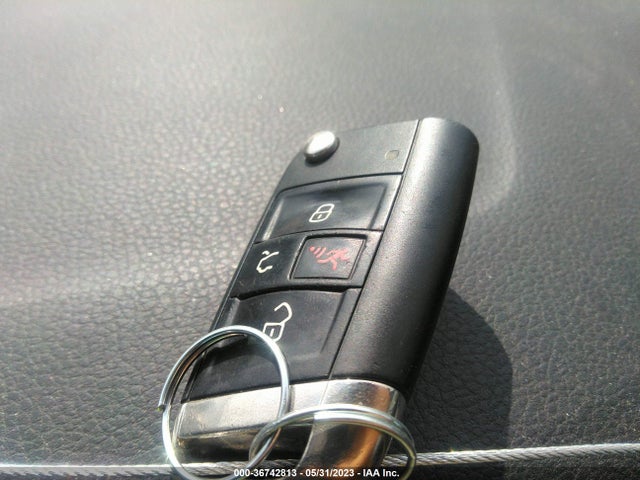 3VWYT7AU0FM053823 Volkswagen Golf Gti Se