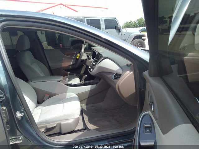 Chevrolet MALIBU LS 2019 1G1ZB5ST2KF204670 Image 5