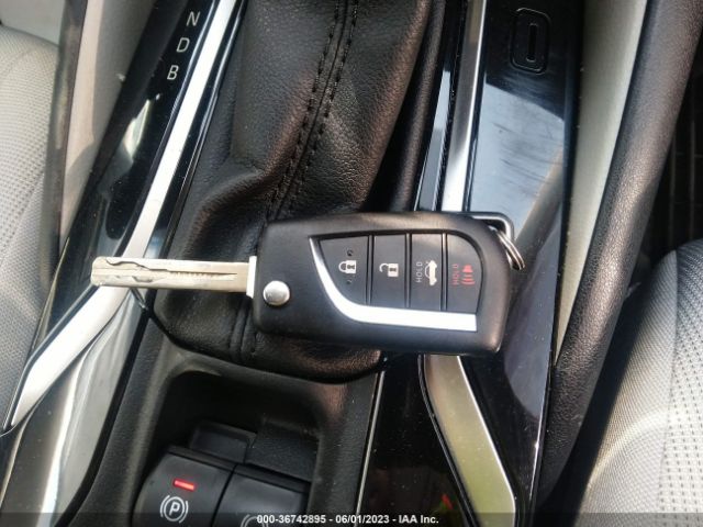 5YFEPMAE5NP333360 Toyota COROLLA LE