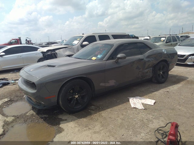 Dodge Challenger Sxt 2018 2C3CDZAG1JH242430 Image 2