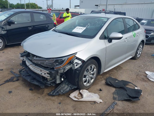 Toyota COROLLA LE 2022 5YFEPMAE4NP340560 Image 2