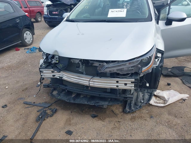 Toyota COROLLA LE 2022 5YFEPMAE4NP340560 Image 6