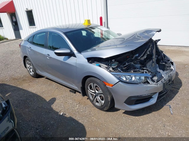 2017 19XFC2F53HE076301 main image