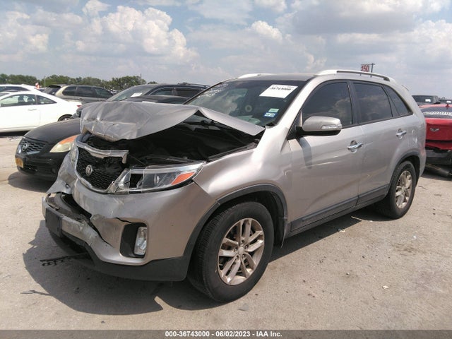 KIA SORENTO LX 2014 5XYKT4A61EG505136 Image 2