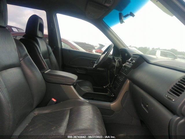 2004 HONDA PILOT EX VIN: 2HKYF18684H504112