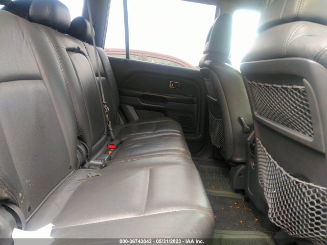2004 HONDA PILOT EX VIN: 2HKYF18684H504112