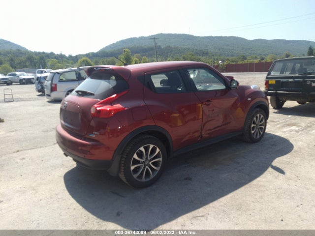 2012 NISSAN JUKE S VIN: JN8AF5MV2CT110819