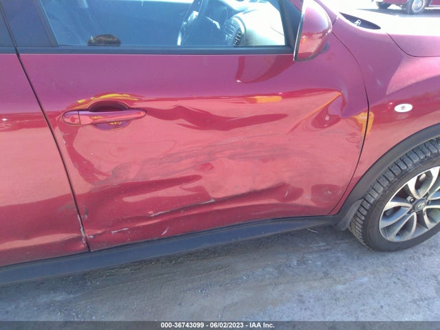 2012 NISSAN JUKE S VIN: JN8AF5MV2CT110819