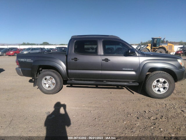 Toyota TACOMA 2015 5TFLU4EN5FX113696 Image 4