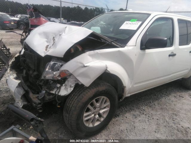 1N6AD0EV4JN737832 Nissan Frontier Sv V6