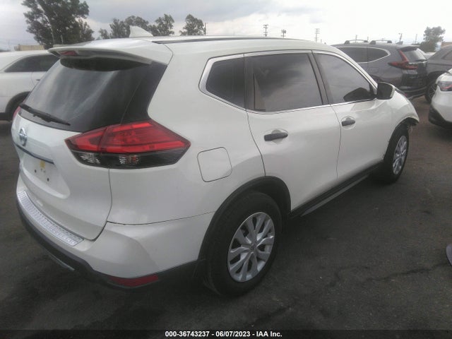 Nissan ROGUE S 2017 JN8AT2MTXHW138265 Image 4