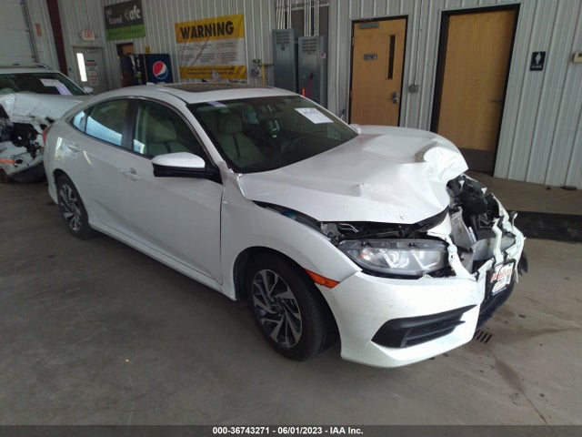 Honda CIVIC EX 2018 2HGFC2F70JH515905 Image 1