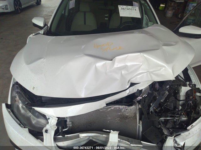 Honda CIVIC EX 2018 2HGFC2F70JH515905 Image 10