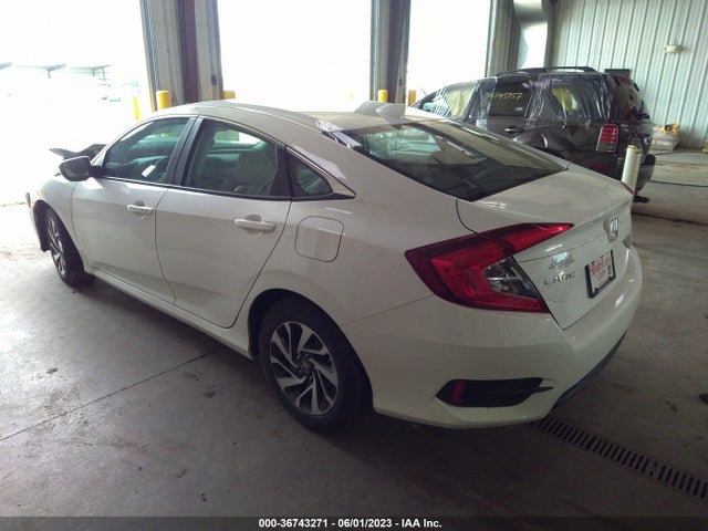 Honda CIVIC EX 2018 2HGFC2F70JH515905 Image 3