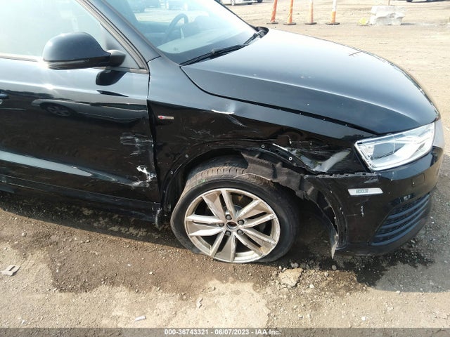 WA1BCCFS4JR005915 Audi Q3 Premium/sport Premium