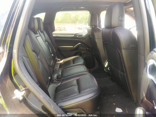 2017 Porsche Cayenne, VIN: WP1AE2A2XHLA73063