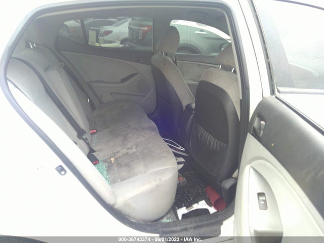 KIA Optima Lx 2015 KNAGM4A77F5559270 Image 8