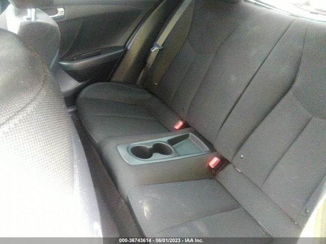 Hyundai VELOSTER 2016 KMHTC6AD4GU286796 Image 9