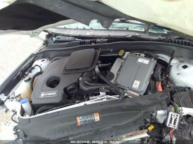 3FA6P0LU8JR197429 Ford Fusion Hybrid Se