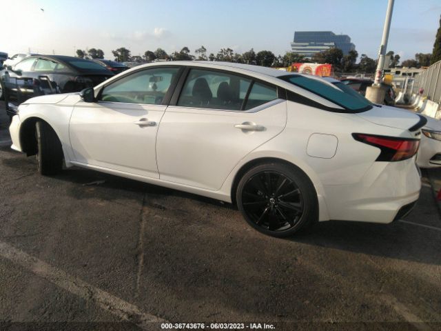 1N4BL4CV7NN408185 Nissan Altima 2.5 Sr