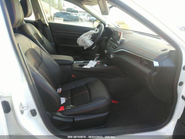 1N4BL4CV7NN408185 Nissan Altima 2.5 Sr