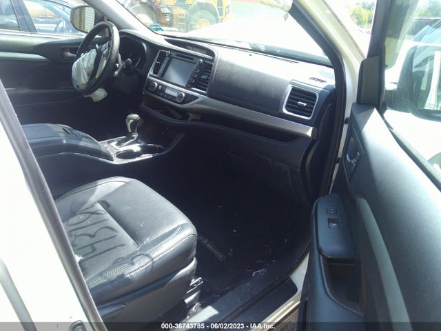 Toyota Highlander Xle V6 2015 5TDJKRFH5FS185524 Image 5