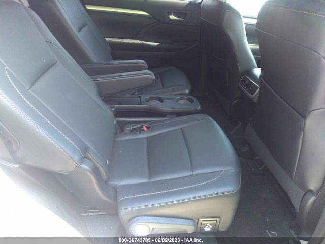Toyota Highlander Xle V6 2015 5TDJKRFH5FS185524 Image 8