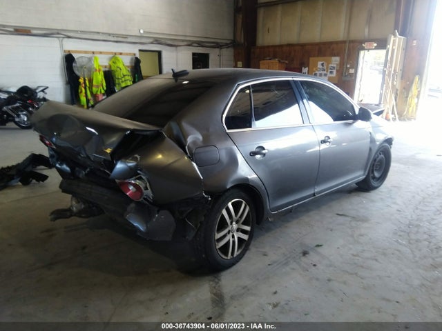 2006 VOLKSWAGEN JETTA SEDAN 1.9L TDI VIN: 3VWST71K56M787846