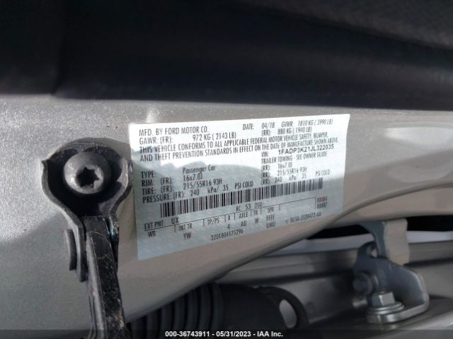 1FADP3K21JL322035 Ford FOCUS SE