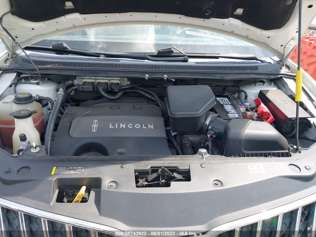 2013 LINCOLN MKX VIN: 2LMDJ6JK8DBL37635