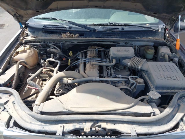 2001 JEEP GRAND CHEROKEE LAREDO VIN: 1J4GX48S21C586136
