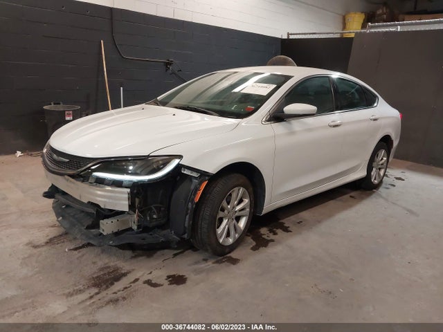 1C3CCCAB2GN122639 Chrysler 200 Limited