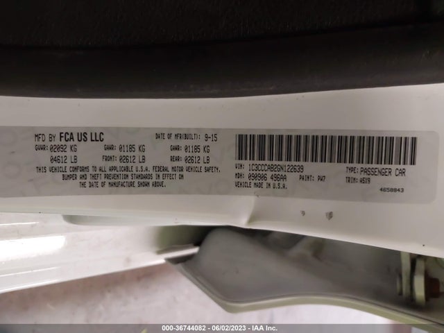 1C3CCCAB2GN122639 Chrysler 200 Limited
