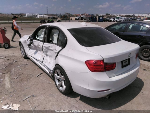 WBA3B1G56FNT05252 BMW 3 Series 320i