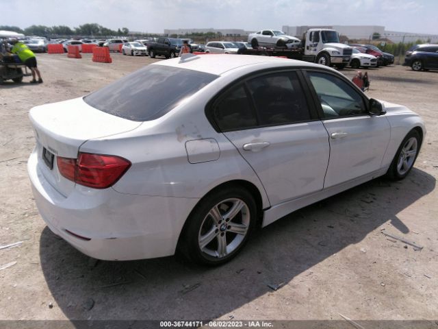 WBA3B1G56FNT05252 BMW 3 Series 320i