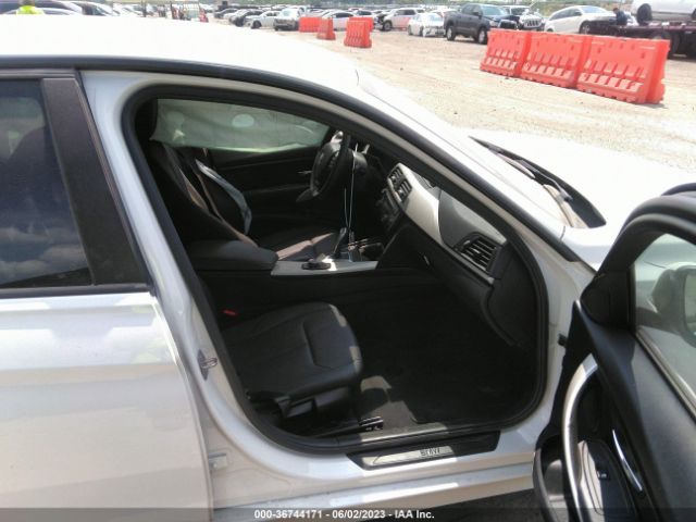 WBA3B1G56FNT05252 BMW 3 Series 320i