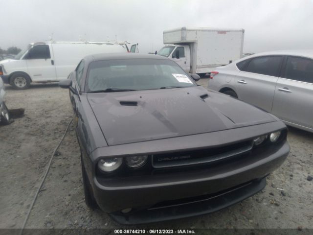 2C3CDYAG5EH205154 Dodge Challenger Sxt Plus