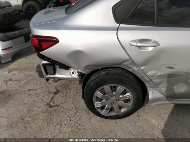 3KPA24AD6NE437779 KIA RIO LX