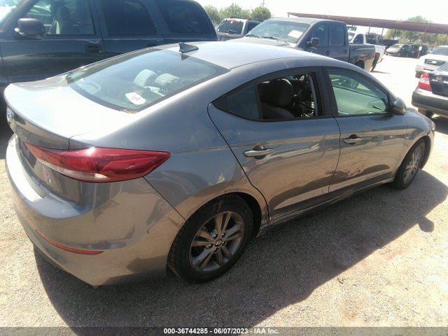 Hyundai ELANTRA SEL 2018 5NPD84LF6JH266466 Image 4